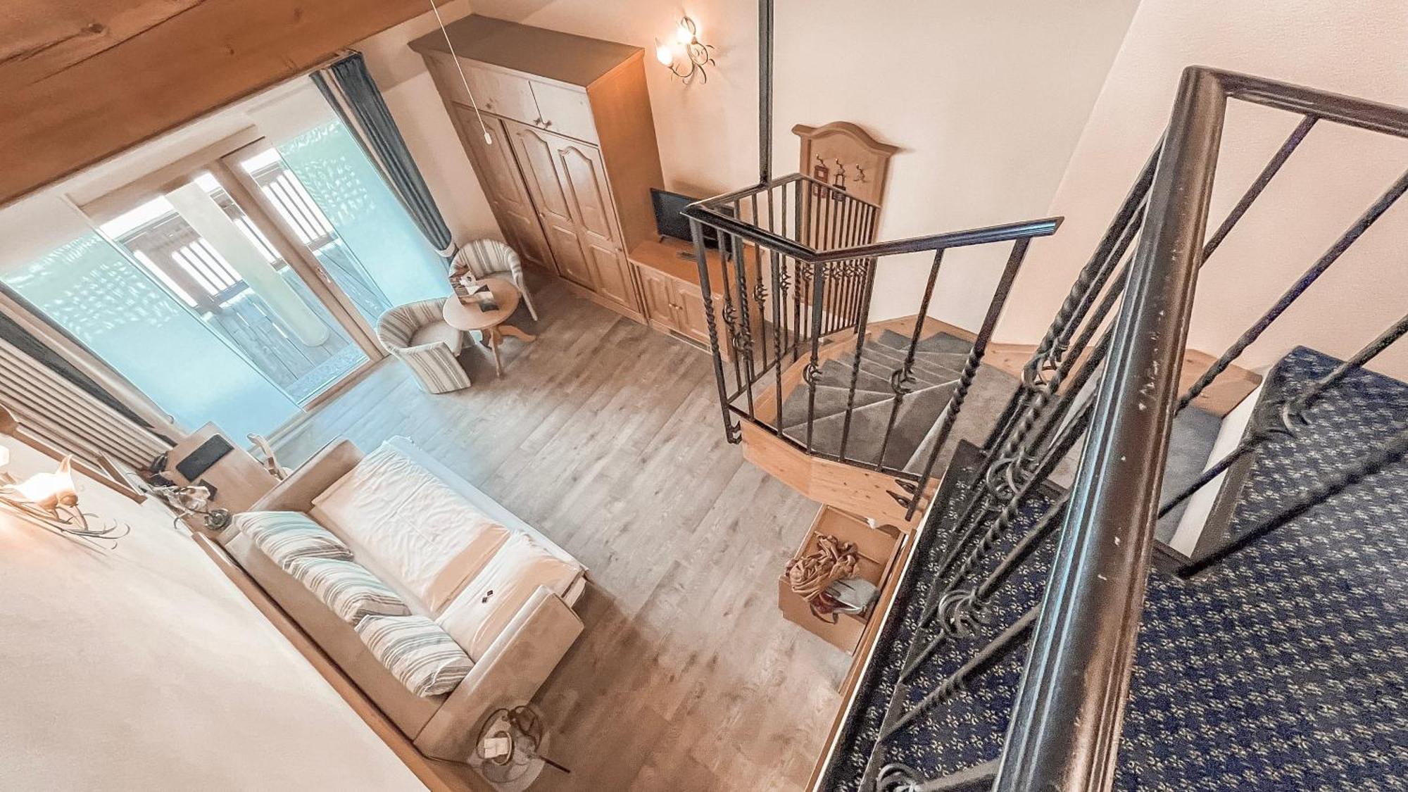 Hotel Flora Ливиньо Экстерьер фото